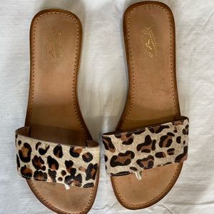 Leopard Seychelles slip-on sandals